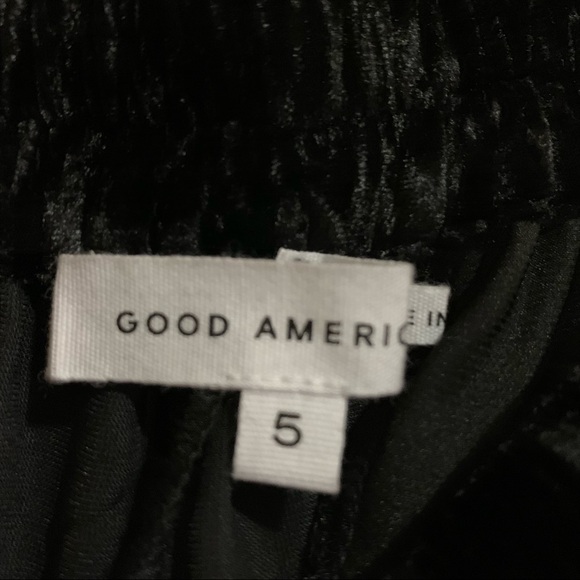 Good American Hi -Waist Wide Leg Crinkle Black Velvet pants. Size 5 (2XL) NWOT - Picture 3 of 10